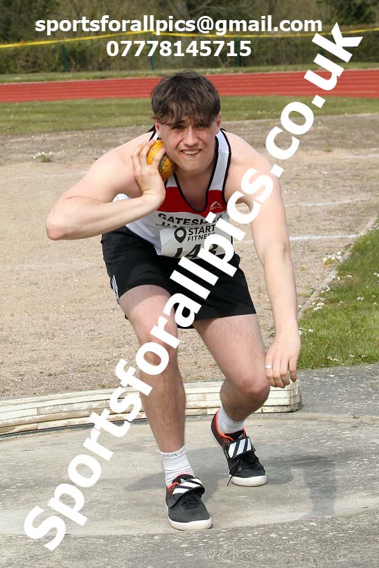 Shot putt, 2021 NECAA Open Graded Meeting, Morpeth. Photo: David T. Hewitson/Sports for All Pics